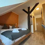 Exempel Schlafstuben Und Quartier Langer Hals Otel