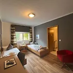 Exempel Schlafstuben Und Quartier Langer Hals Otel