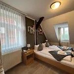 Otel Exempel Schlafstuben Und Quartier Langer Hals