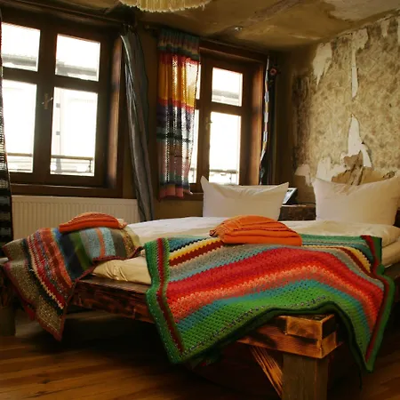 Hotell Exempel Schlafstuben Und Quartier Langer Hals