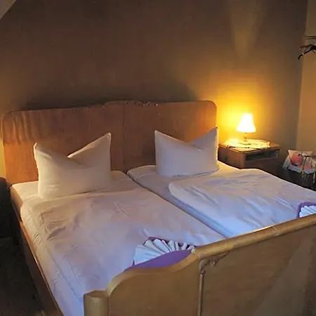 Exempel Schlafstuben Und Quartier Langer Hals Hotel 3*
