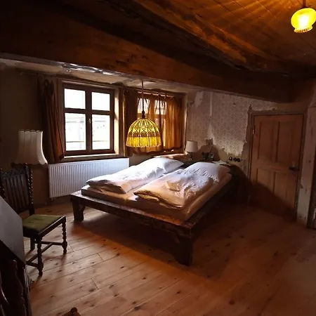 Ξενοδοχείο Exempel Schlafstuben Und Quartier Langer Hals Tangermünde